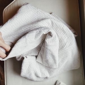 New design lulu athletic sweater